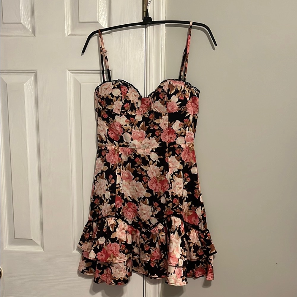 HELLO MOLLY Floral Print Dress with Ruffle Hem